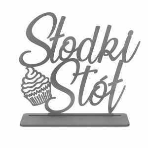 słodki stół drewniany srebrny napis na stół wesele Ślub